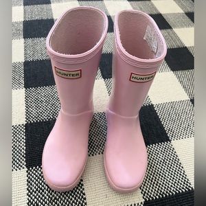 Hunter boots size 13 pink